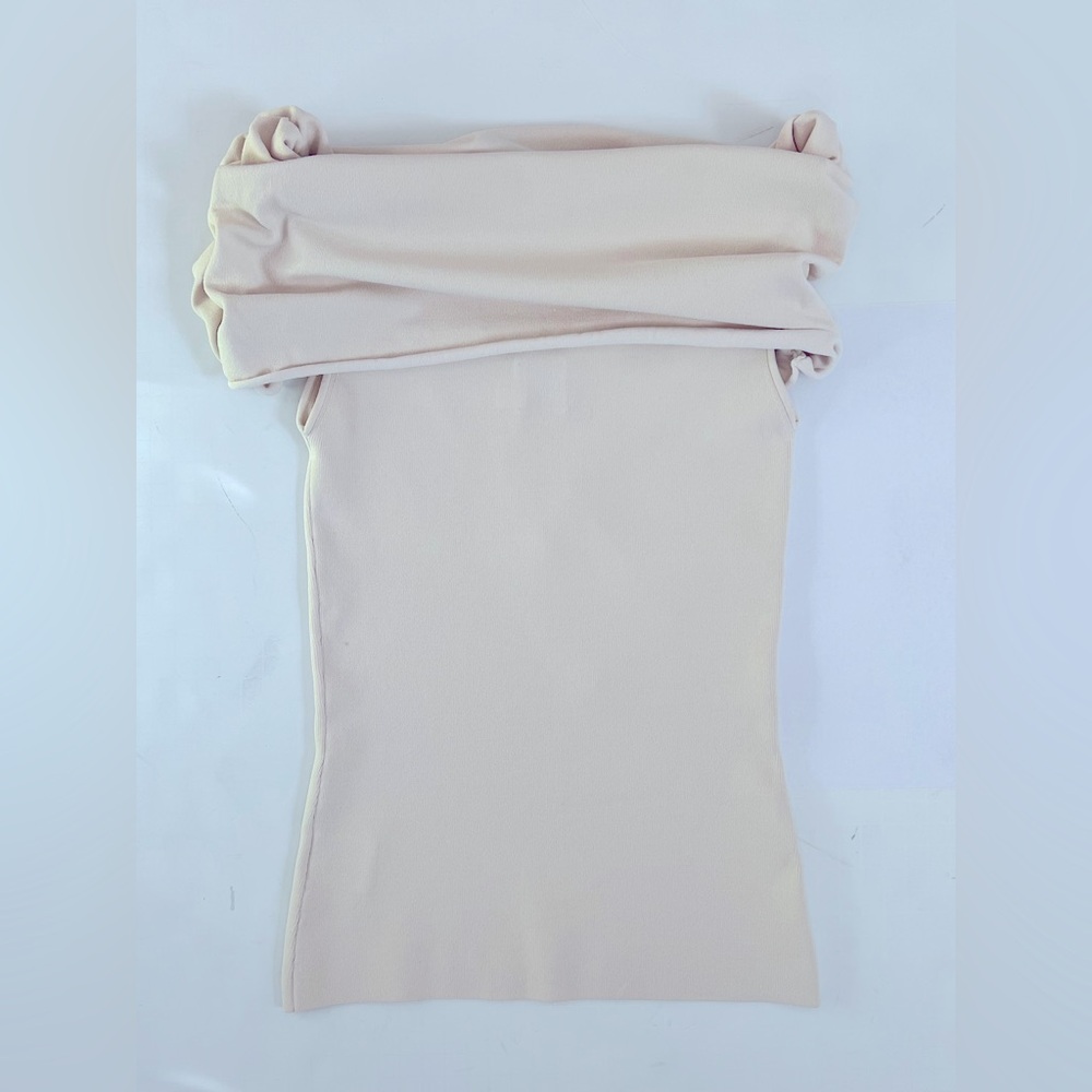 NWT HELSA Makenzie Off Shoulder Sweater in Vanilla, size S - Picture 6 of 8